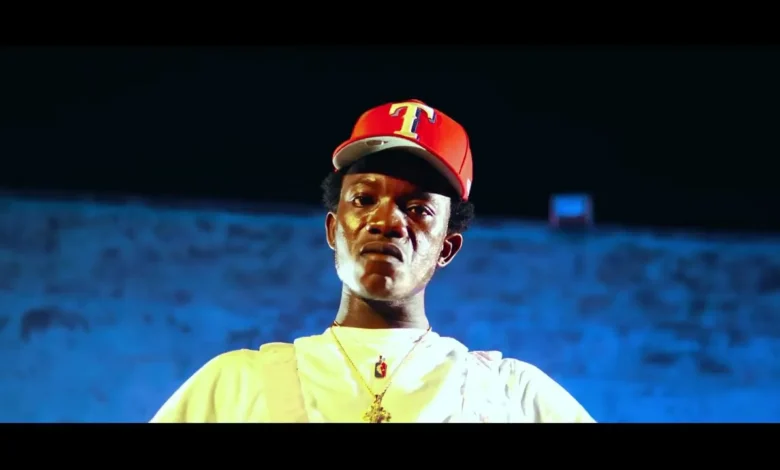 Fresh Bwøy Yke Ft Mr Chunde Blacks - Ba Mpitigo